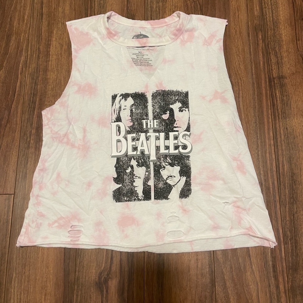 NWOT Juniors XL The Beatle Tie Dye Top